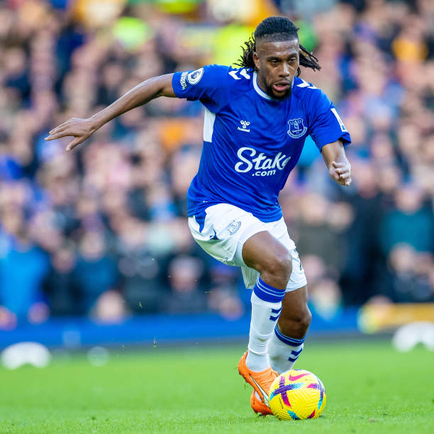 防线已被豪 防线已被豪